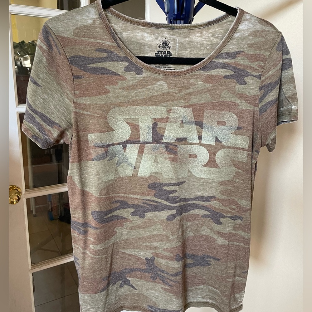 Disney Star Wars camouflage t-shirt, size M